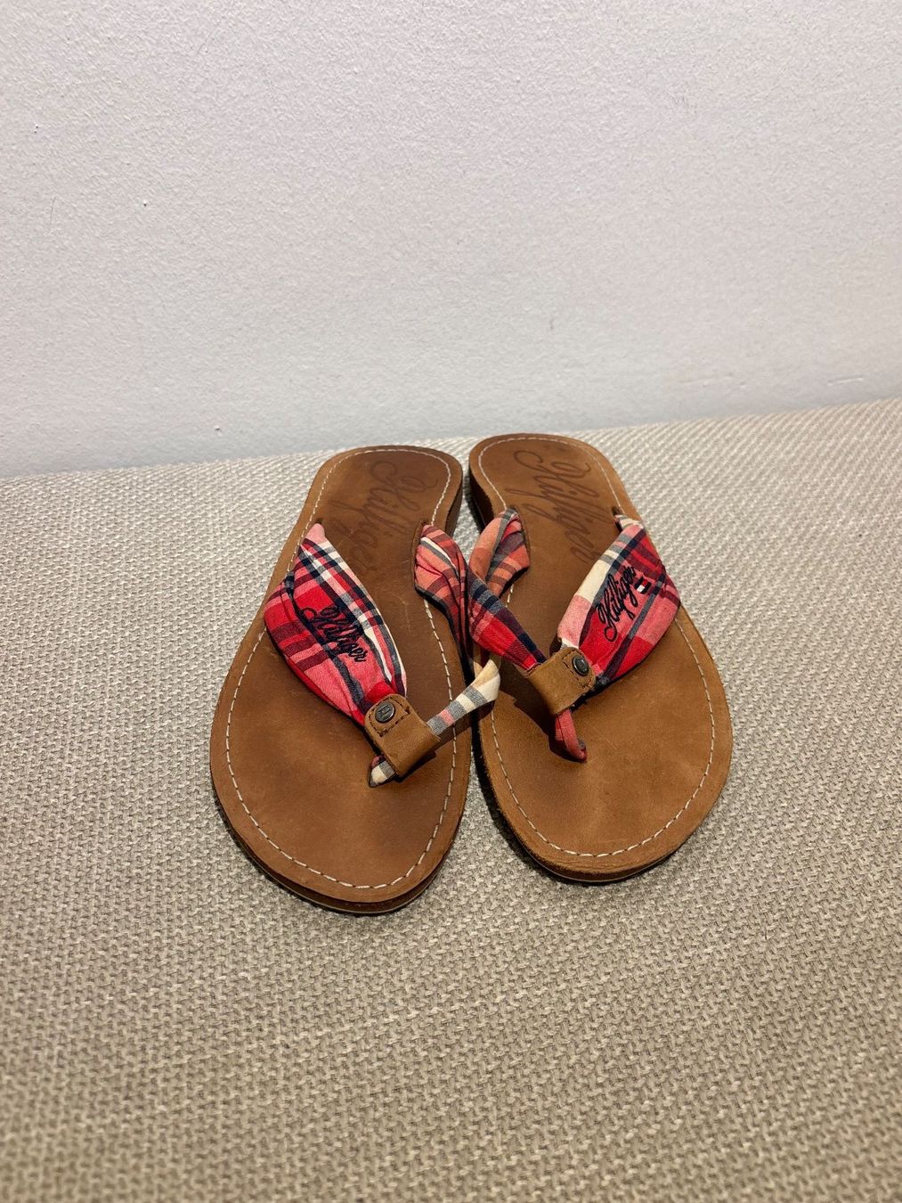 Tommy Hilfiger Scarpe da donna: Tommy Hilfiger Sandalen Gr. 39 – Usato da Bottmingen venduto da ana_5hrv 4