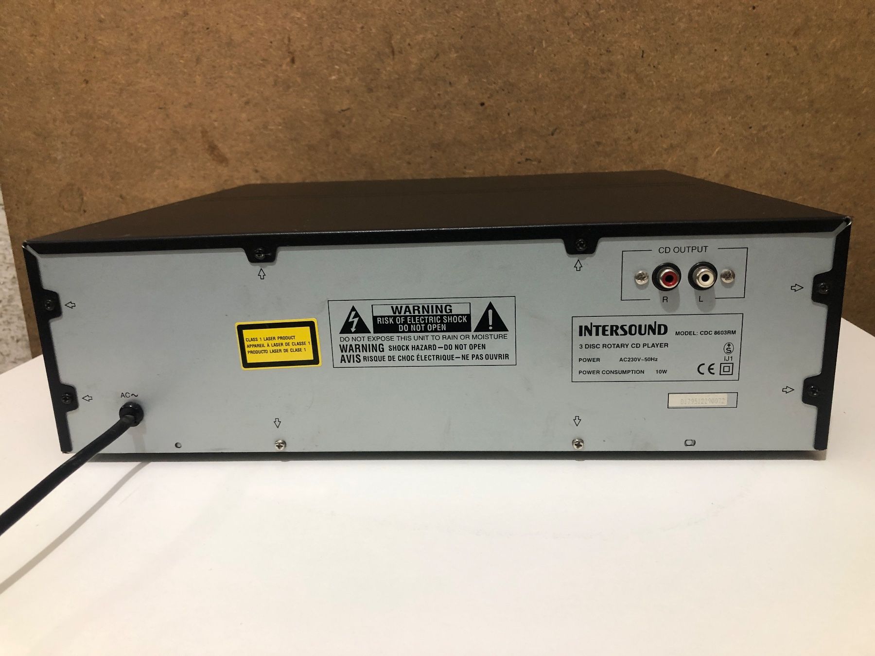 Sistemi audio & multimediali: Intersound cd Wechsel mit 3 cd – Usato da Biel-Bienne venduto da alos07 3