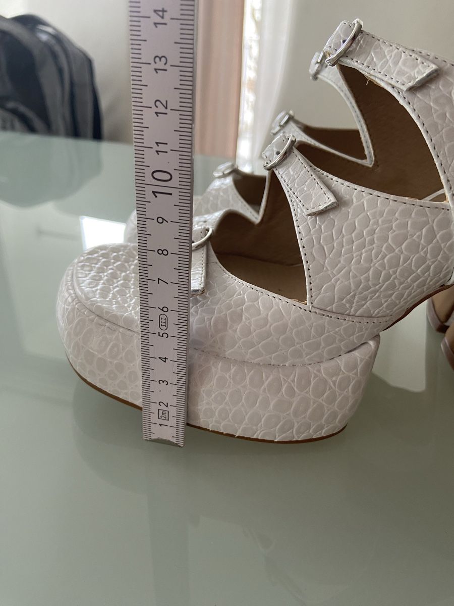 Topshop Damenschuhe: NEU: Sandalen/Pantoletten – Neu (gemäss Beschreibung) aus Bülach von kittygismo 3