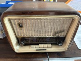 Originales Telefunken Röhrenradio Modell „Jubilate S“ aus de