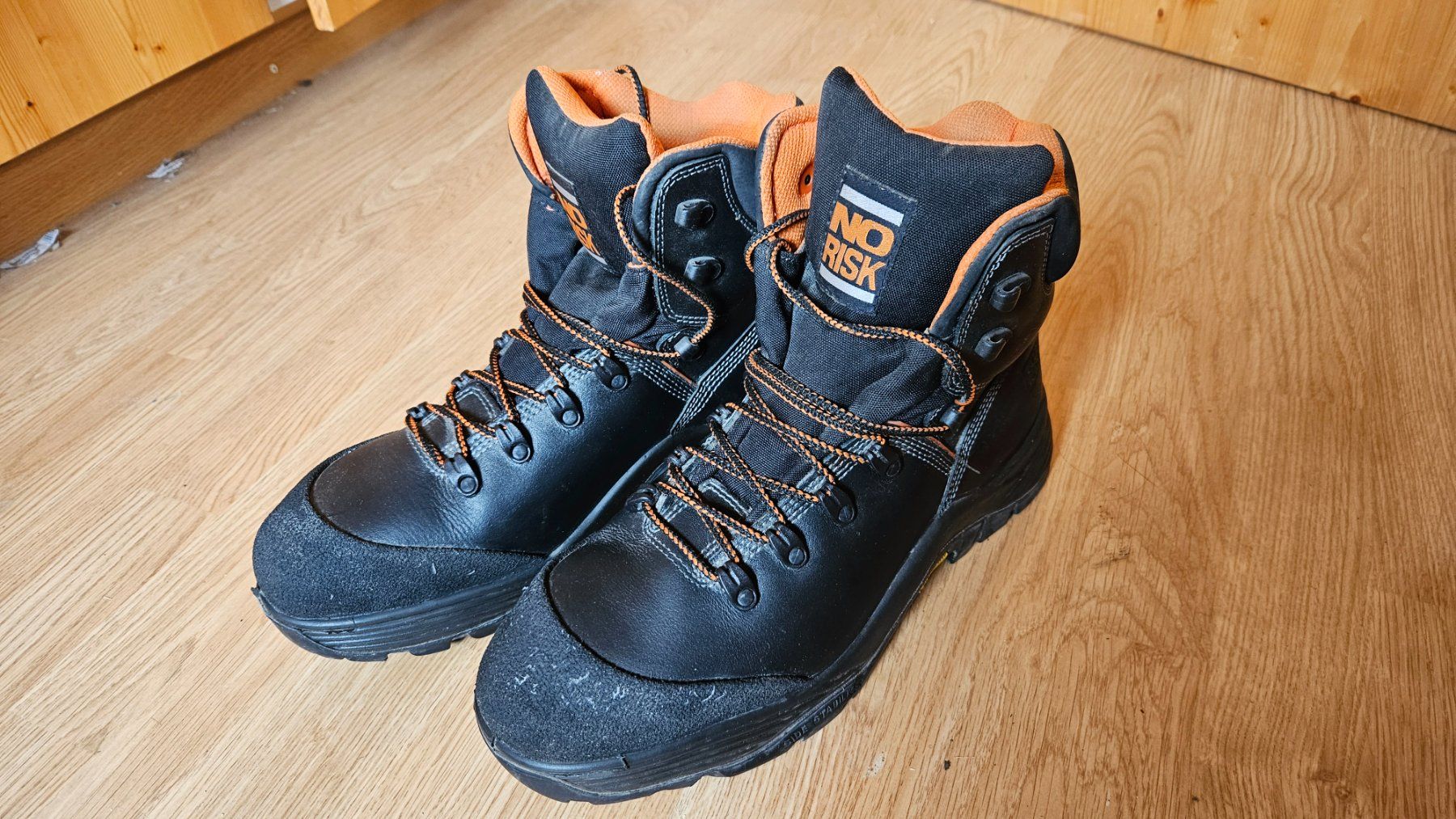 Scarpe da uomo: Sicherheitsschuhe NO RISK Minnesota S3 SRC HRO 46 – Nuovo (secondo la descrizione) da Wattwil venduto da datschu 1