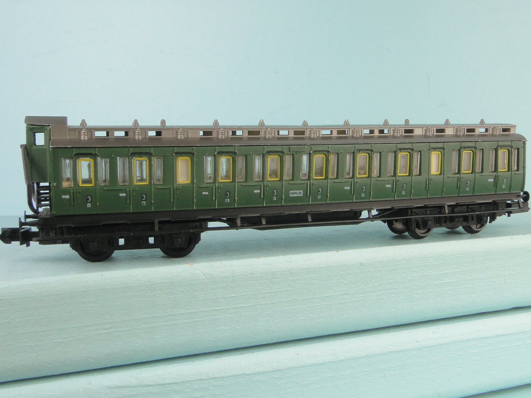 Arnold Modellini di ferrovie: Arnold Spur N Abteilwagen 3 Kl. – Usato da Bülach venduto da Albitrain 1