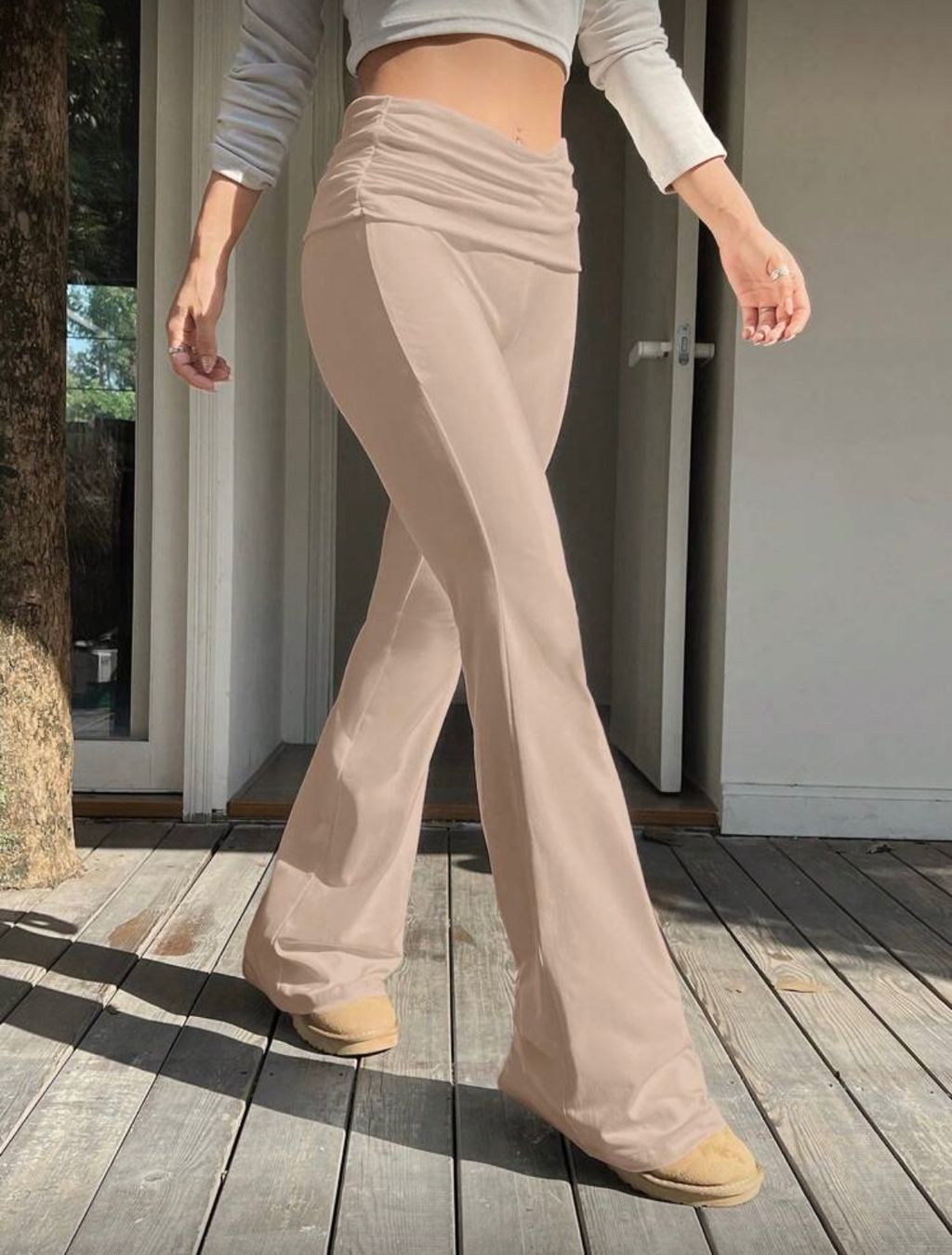 Shein Pantaloni: Pantalon beige taille haute – Nuovo (secondo la descrizione) da Lausanne venduto da mae_dj7r 1