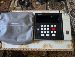 SHARP ELSI MATE EL-8166 Taschenrechner mit Hülle 💯 Top 🇨🇭