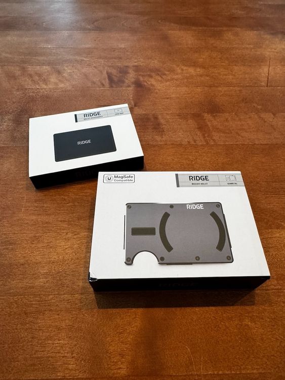 Ridge MagSafe Wallet, Gunmetal, inkl. Coin Tray (Neu (gemäss ...