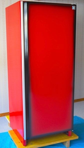 Armadi: Geschenk als Barschrank oder Sommerparty oder Glace- Schrank – Usato da Jonschwil venduto da zni_65m7