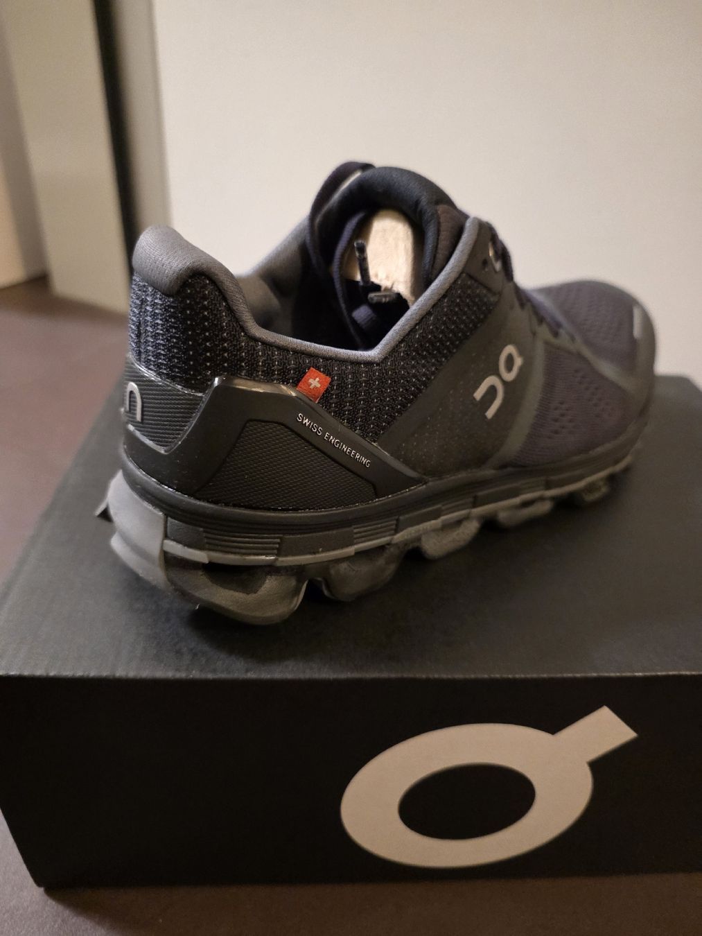 On Scarpe da uomo: On Cloudace Laufschuhe, Grösse 37.5, Neu – Nuovo e nell'imballaggio originale da Zürich venduto da qer_2t8q 1