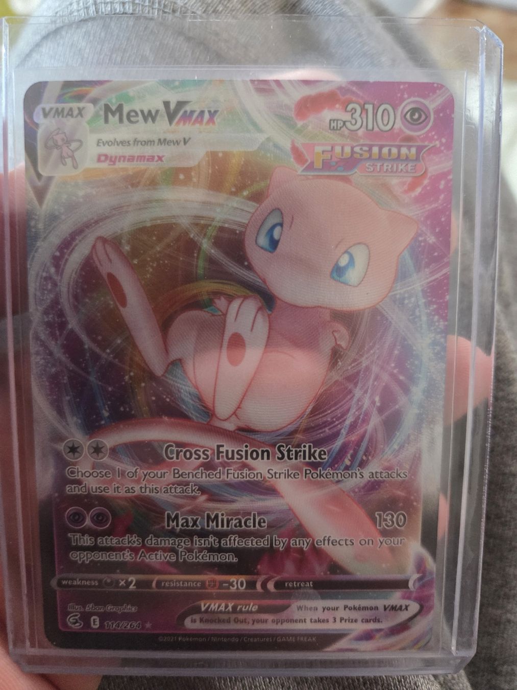 Pokémon Carte collezionabili: Carte Pokémon Mew Vmax – Usato da Champex-lac venduto da PokeTop