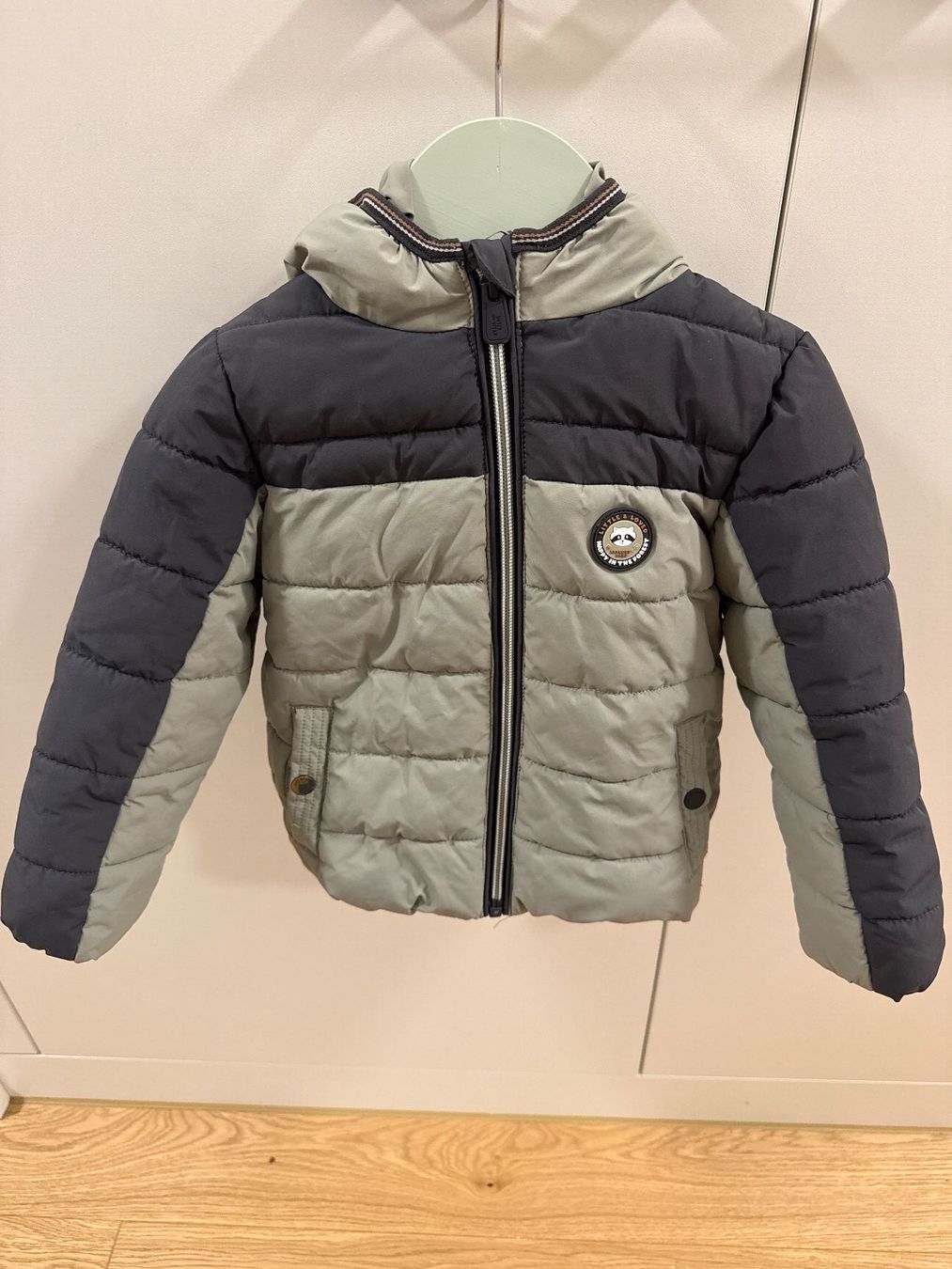 C&A Giacche & Cappotti: Kinder Winterjacke Gr.92 – Usato da Schönenwerd venduto da d.chiara
