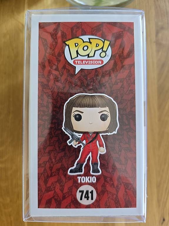 Figurines: Funko Pop - Tokio 741 La casa de Papel – D'occasion à Nyon par Tam_Tam 3