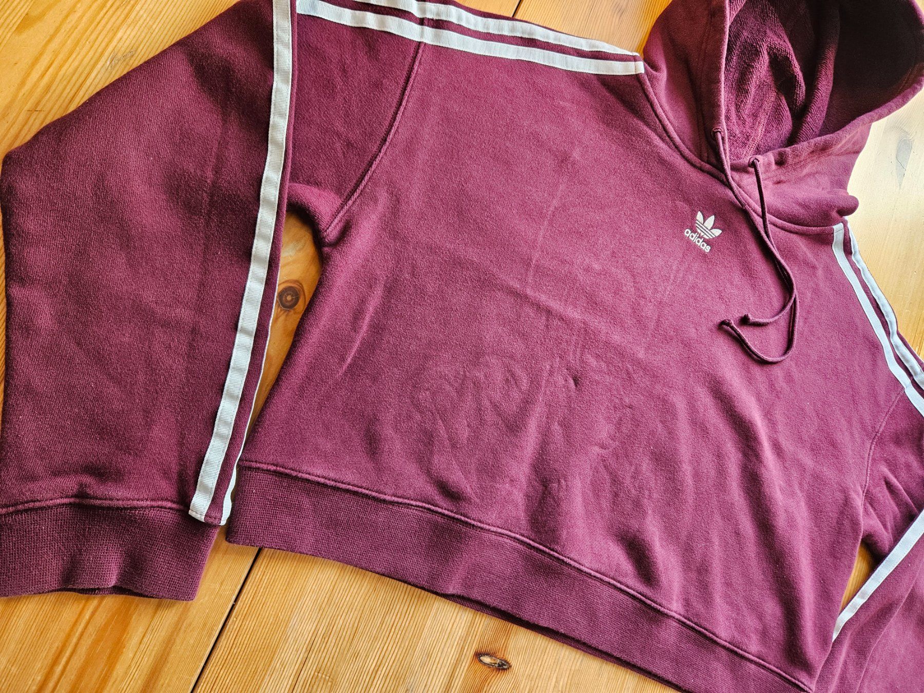 Adidas Maglioni & Felpe: Cropped Sweater adidas Grösse S retro Pullover Hoodie – Usato da Hägglingen venduto da United-Village-Trade 2