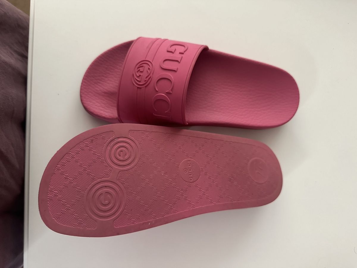 Gucci Damenschuhe: Gucci Slippers – Gebraucht aus Dietikon von zuerichsecondhand 1