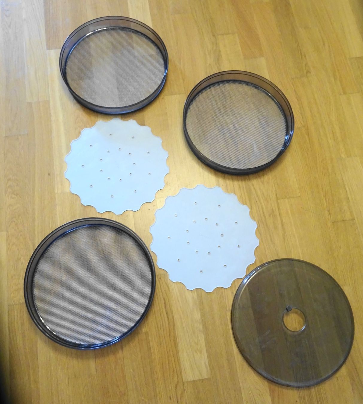 Stöckli Küchengeräte: Dörrex Stöckli 0076 mit 3 Metallgitter + Timer + Dörrbuch – Neu (gemäss Beschreibung) aus Zürich von Connie8 1