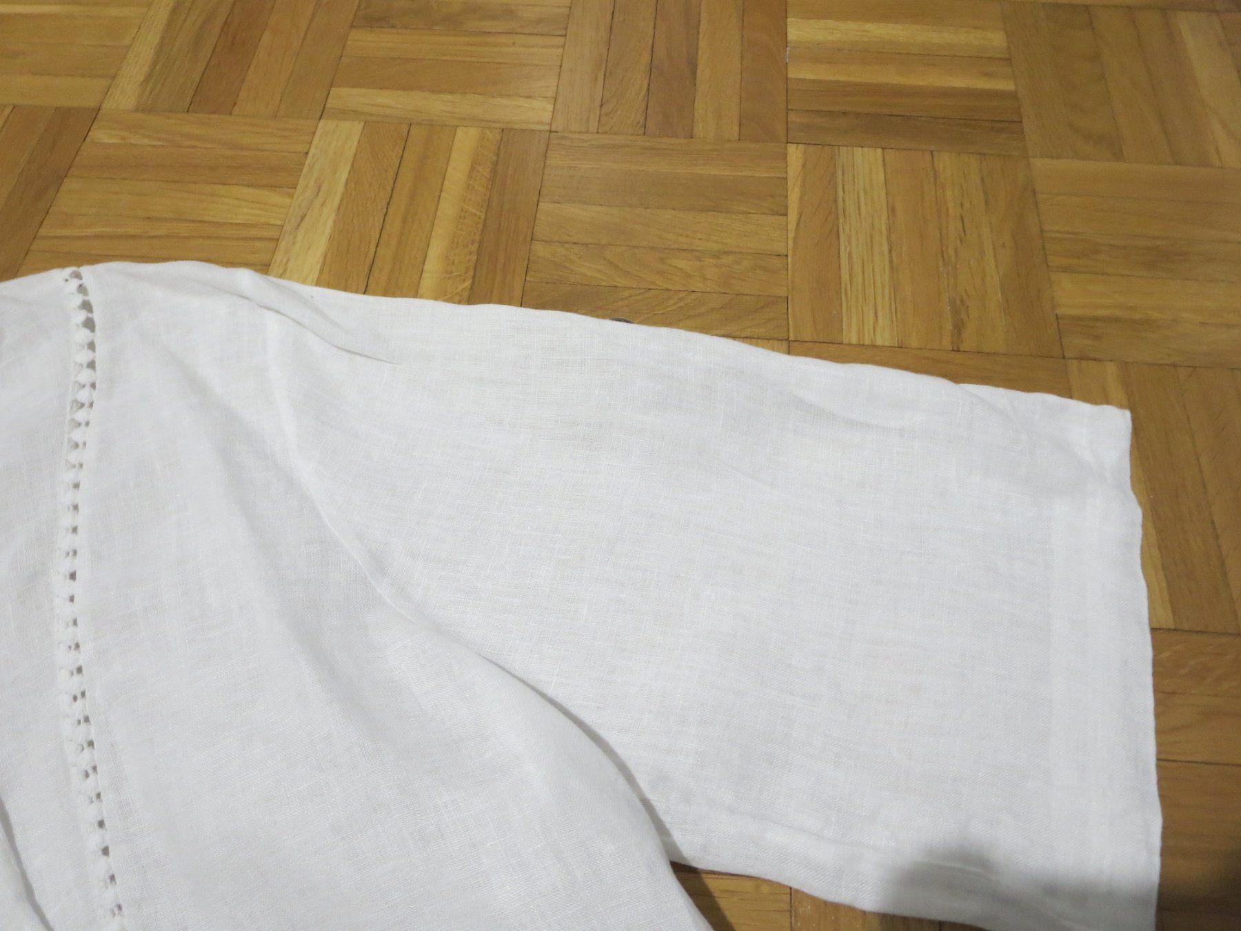 Blusen: Damen Leinen Bluse /Grösse X1/Large – Gebraucht aus Wallisellen von Arvenstube 3