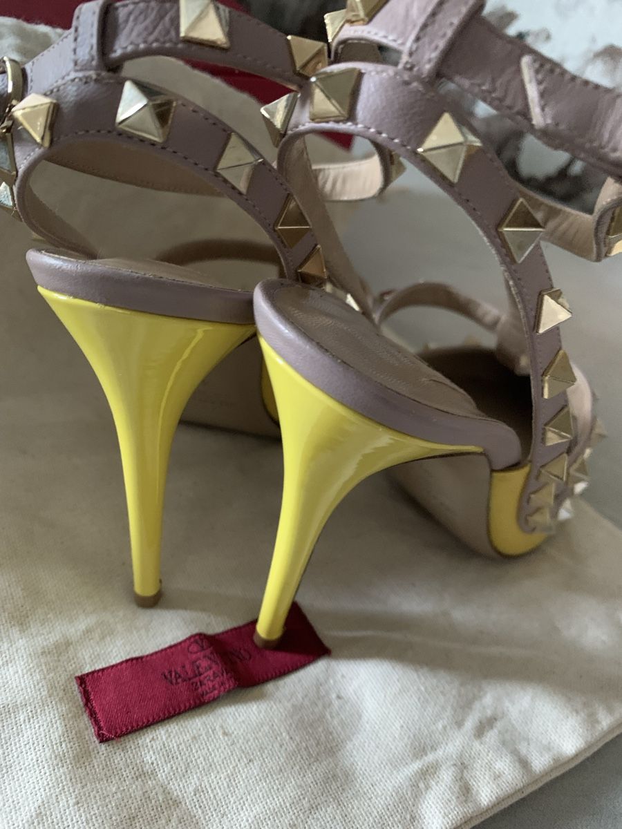 Valentino Scarpe da donna: Valentino Garavani schuhe – Usato da Bergdietikon venduto da zor_856j 6