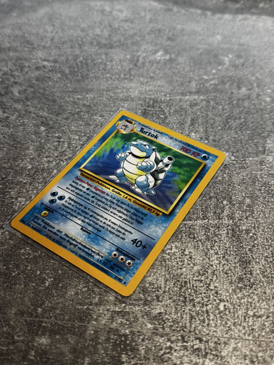 Pokémon Carte collezionabili: 1999 Pokemon Base Set Holo Blastoise Holo 2/102 - PSA ready – Usato da Frick venduto da Son-Goku.CH 1
