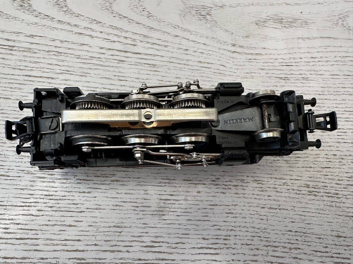 Märklin Modellini di ferrovie: Märklin 3105 ÖBB BR 674 – Usato da Lupsingen venduto da New-Haven 5