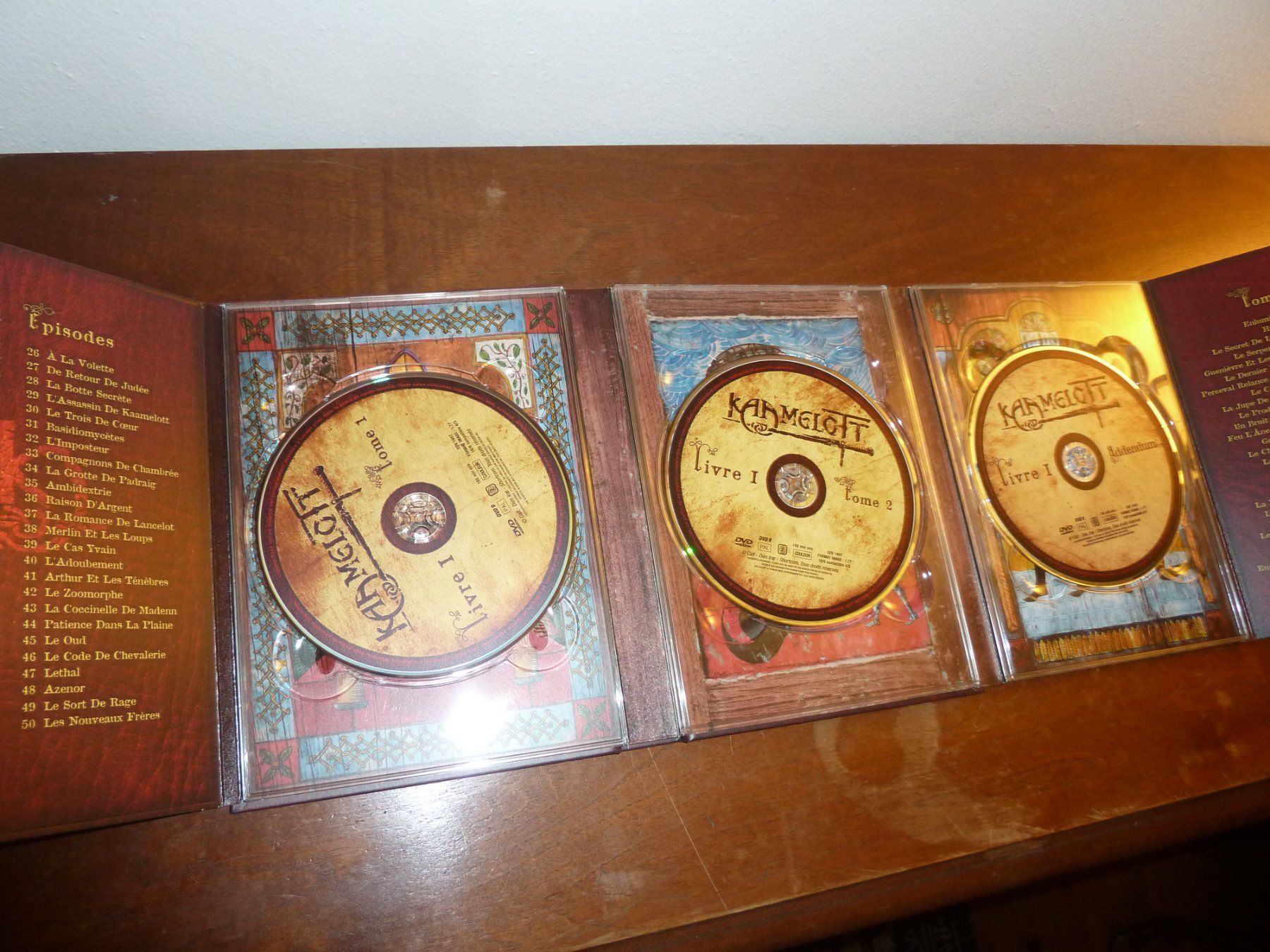 Alle DVDs: Kaamelott Livre 1 DVD – Gebraucht aus Biel/Bienne von alex-841 2