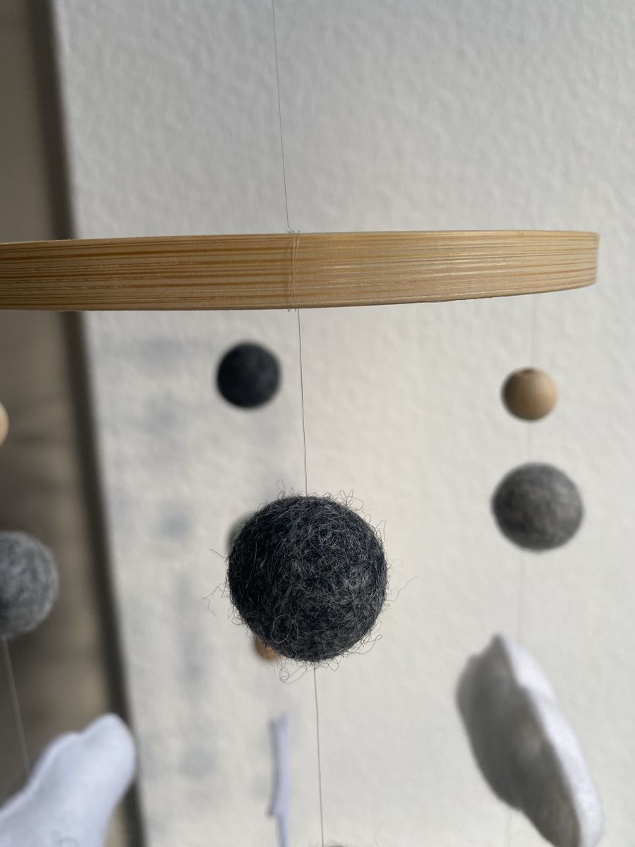Tutte le decorazioni: Handmade Filz Mobile Stars & Clouds – Usato da Zürich venduto da surfflake 4
