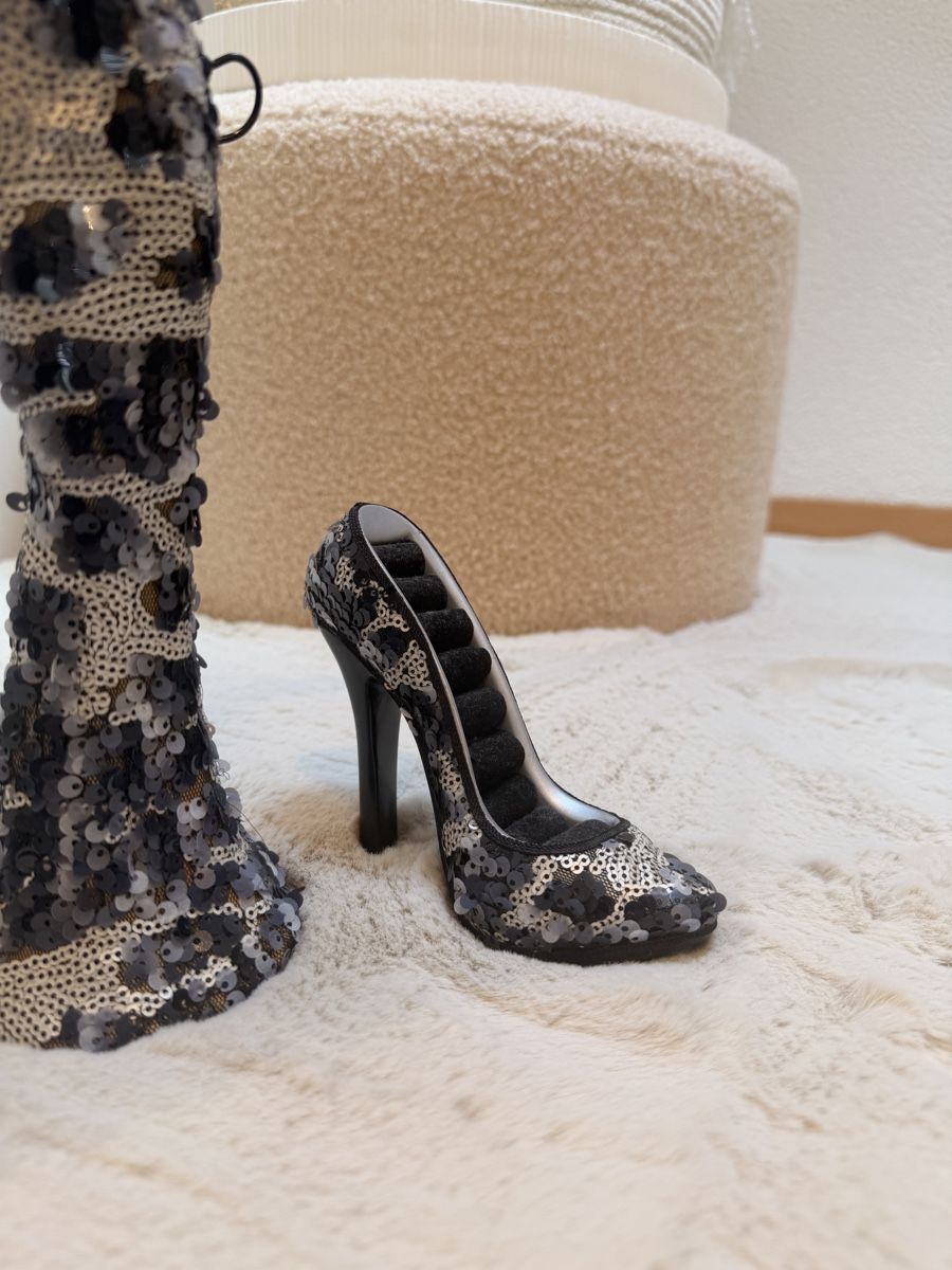 Tutte le decorazioni: Schmuckständer Fee mit Schuh Aufbewahrung  – Usato da Sempach venduto da ljnaelena 2