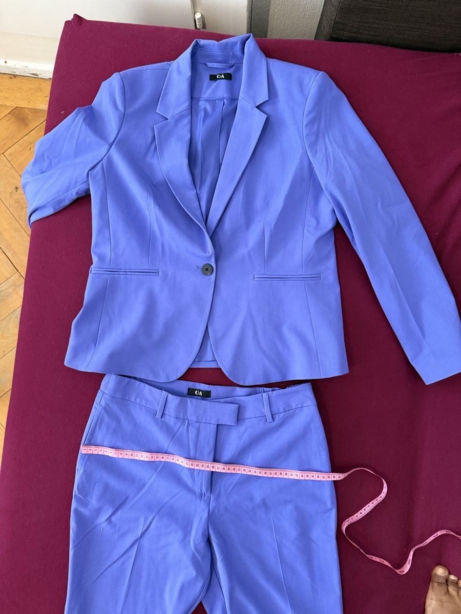C&A Completi & Tailleur: Ensemble/tailleur bleu Majorelle (pastel) – Nuovo (secondo la descrizione) da Le Locle venduto da tchanatakoua 4