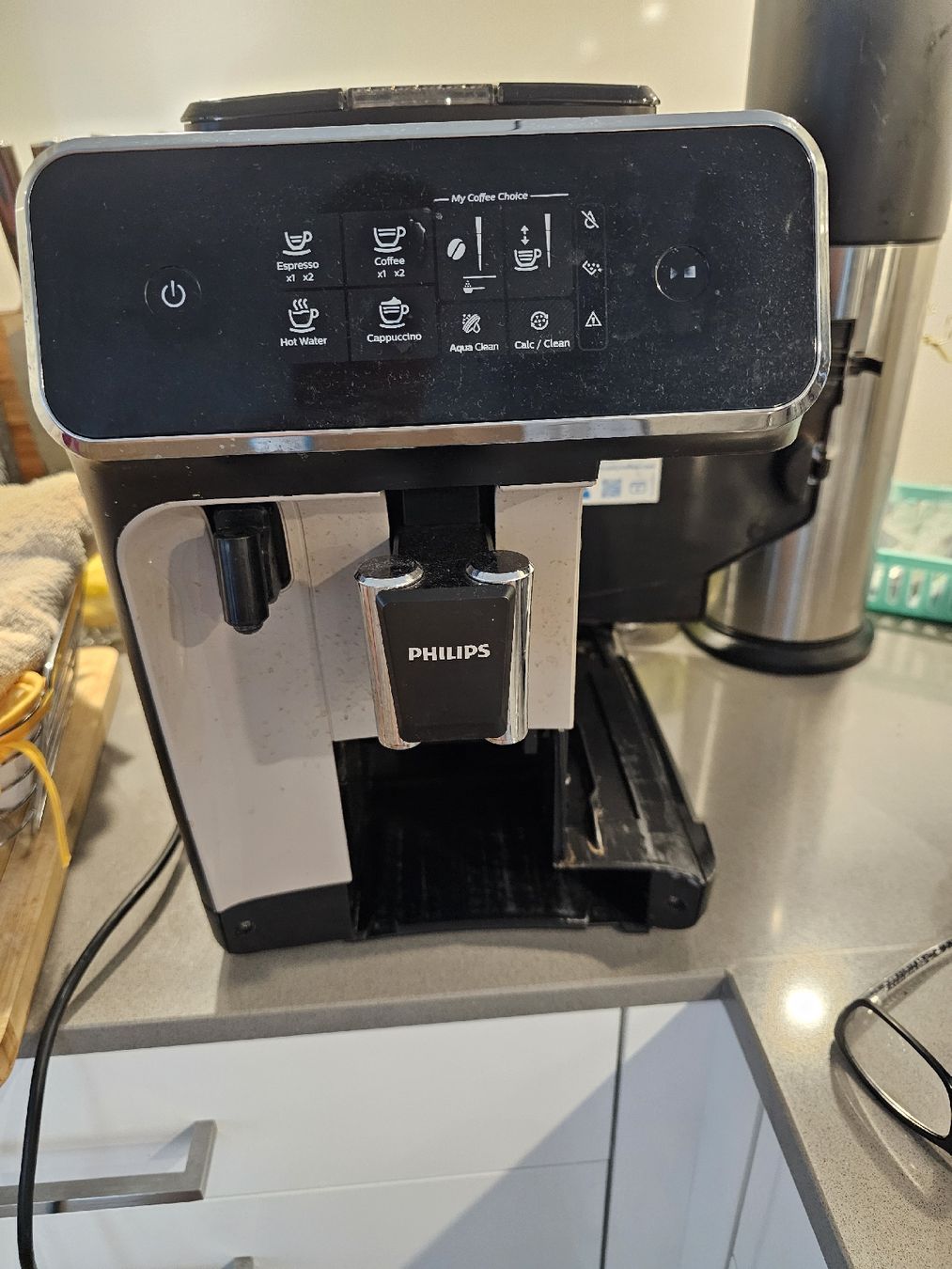 Philips Kaffeemaschinen & Espressomaschinen: Kaffeeautomat Philips EP2235 – Gebraucht aus Romanshorn von udo_ytq5