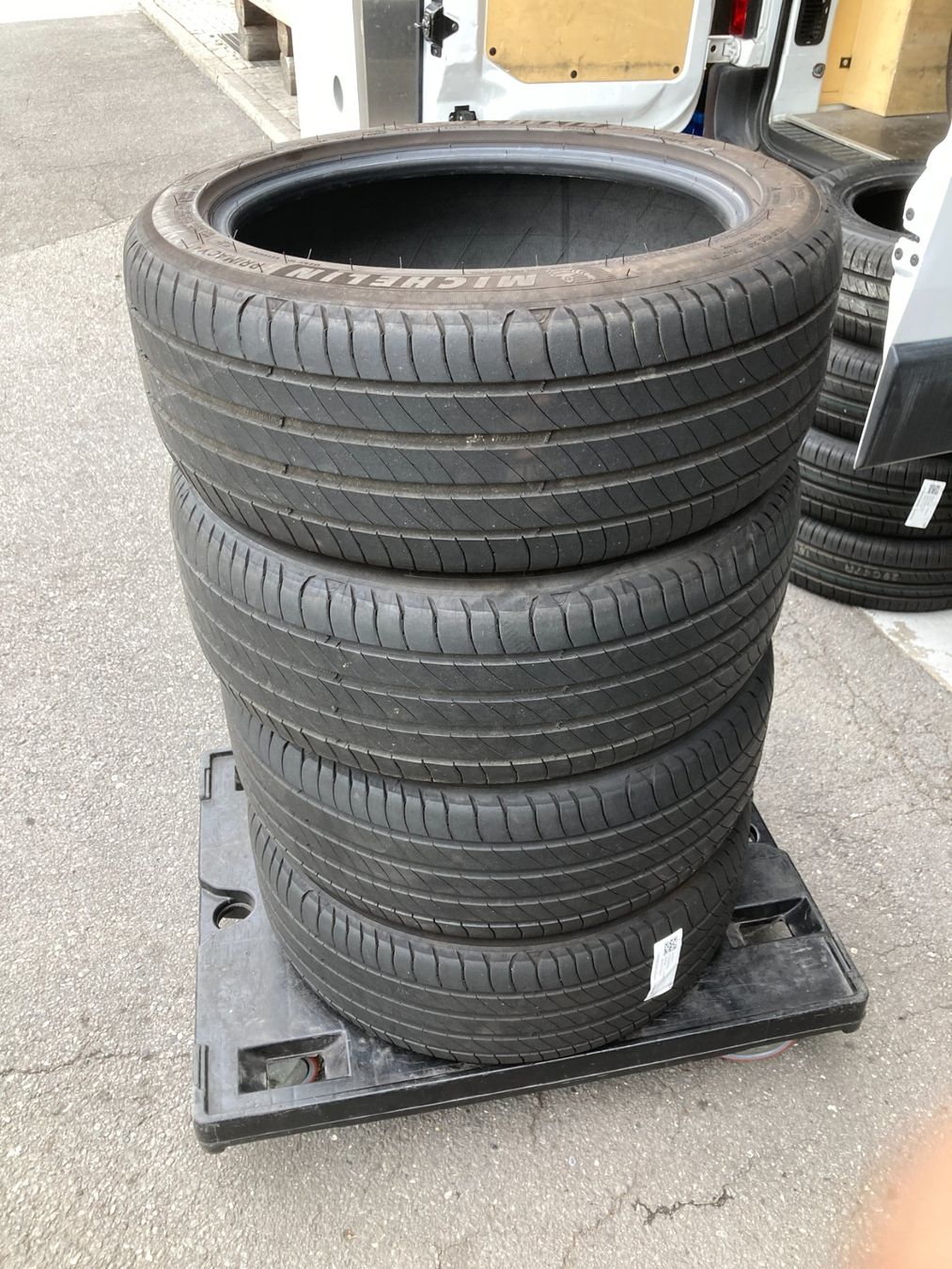 Michelin Pneumatici & Ruote complete: 225/45R17 Michelin Sommerpneu – Usato da Cham venduto da Cham6332
