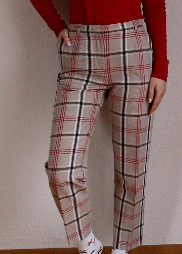 Max Mara Pantaloni: Karrierte Anzugshose Max Mara Gr.34 – Usato da Luzern venduto da Simona15