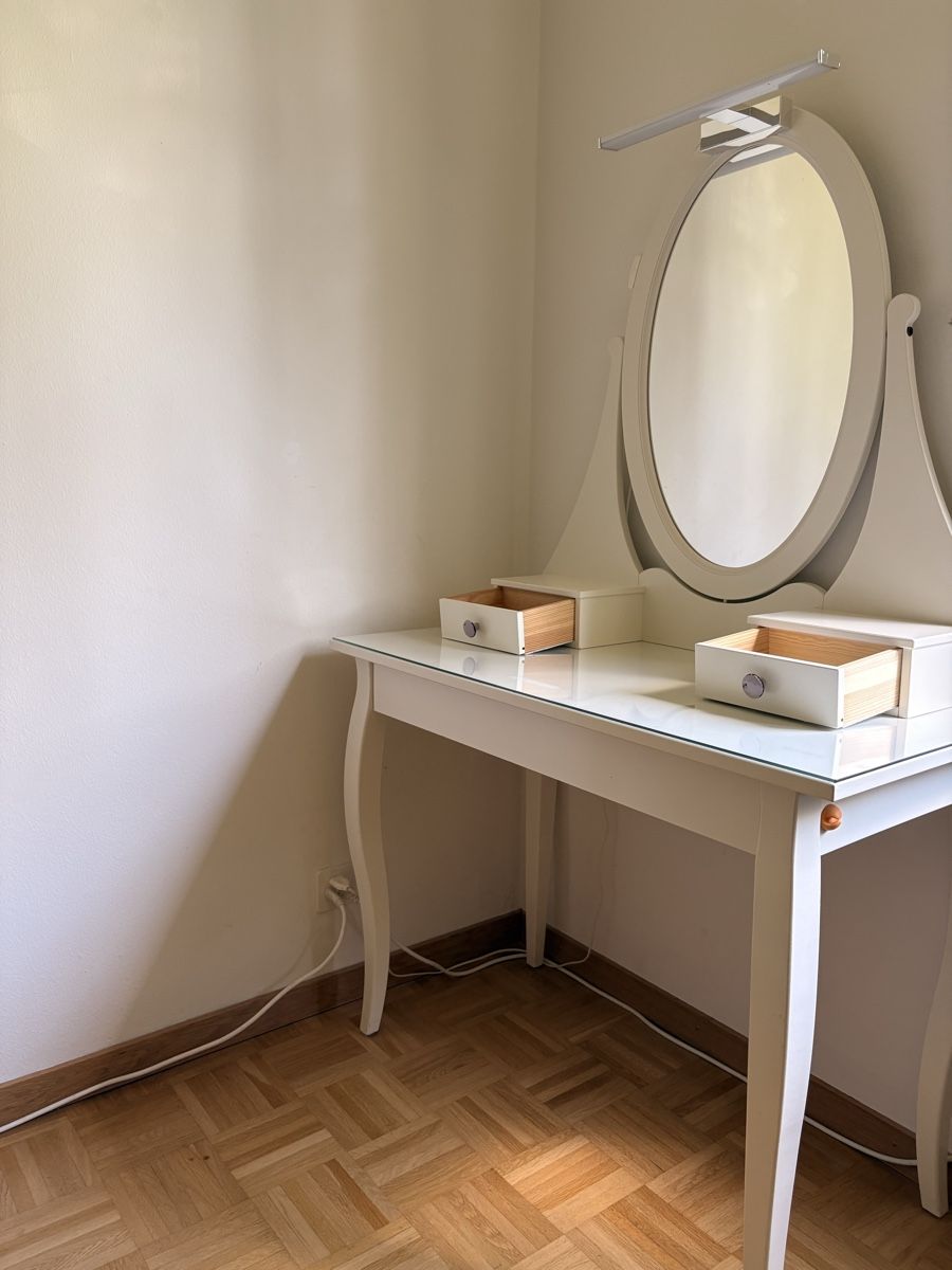 Ikea Coiffeuses: Ikea Schminktisch – D'occasion à Bern par airelav_n