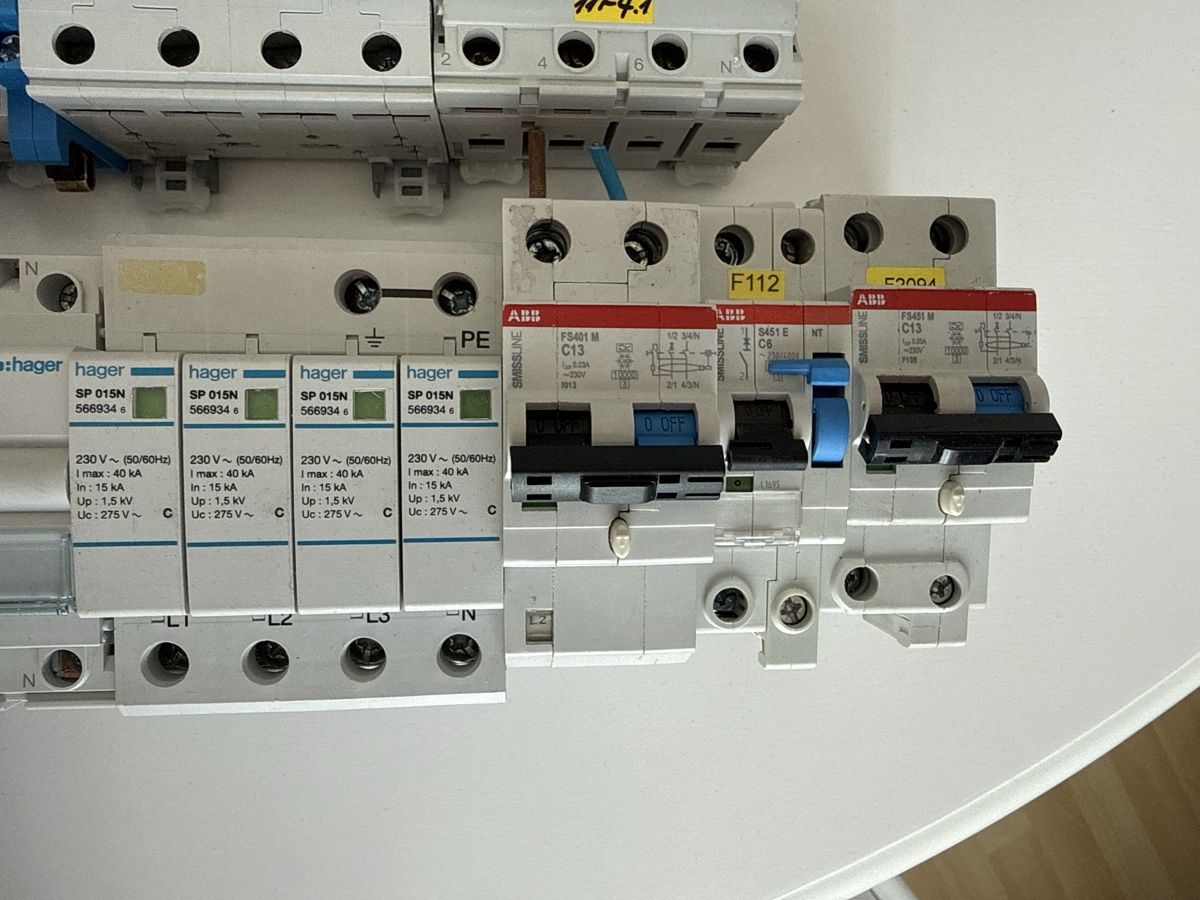 Hager Alimentazione elettrica: Hager, ABB Fi/FI-LS/LS etc.  – Usato da Amriswil venduto da ahu_w8qc 2