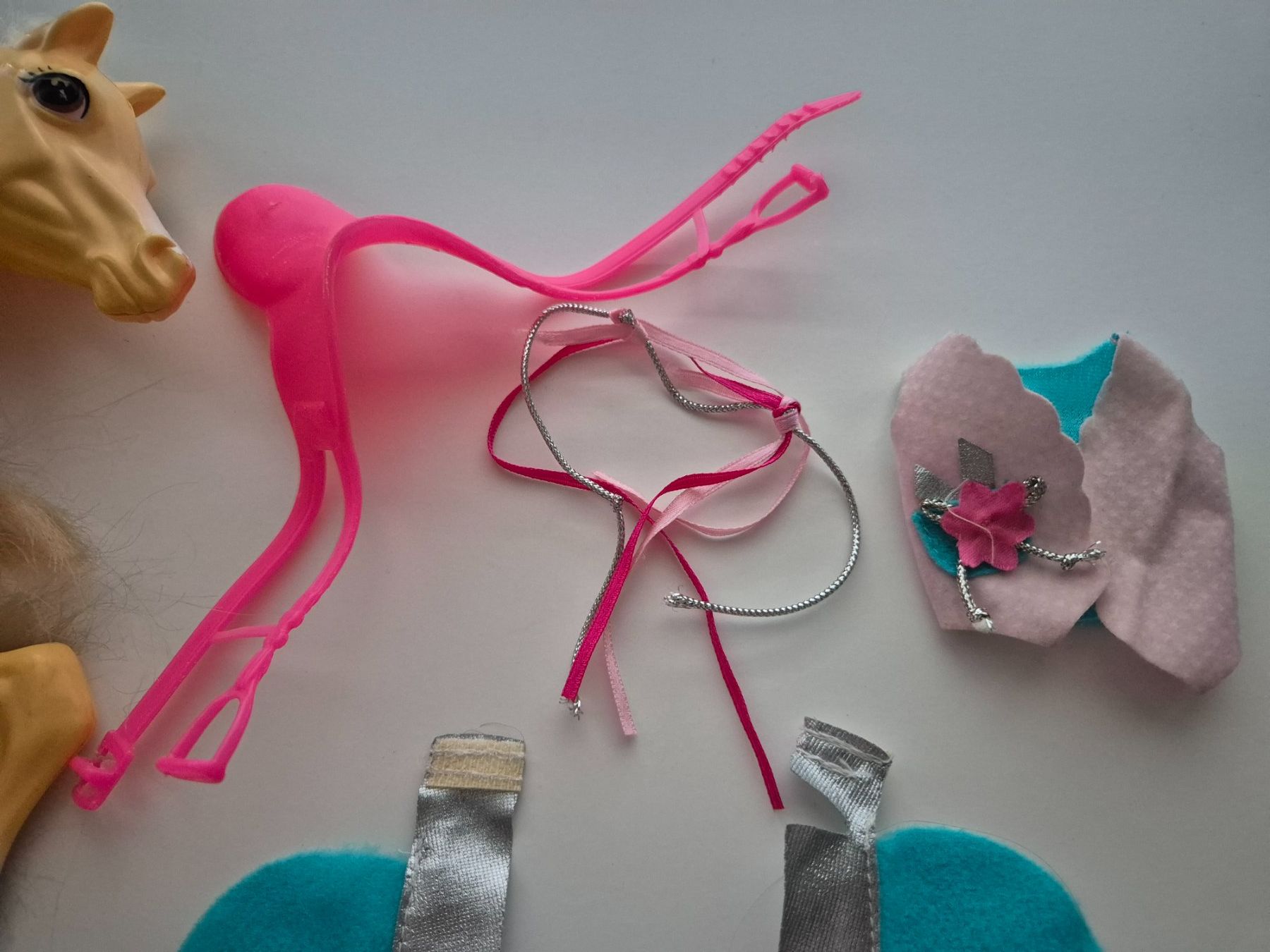 Bambole: Barbie Pferde Set – Usato da Zürich venduto da pau_y8mv 4