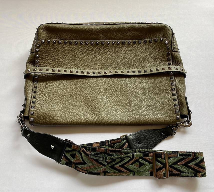 Valentino Borse: Crossbody bag, Messenger – Usato da Wallisellen venduto da Janbroennimann