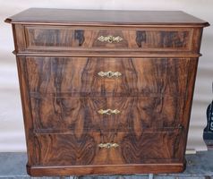 Vintage Nussbaum-Kommode mit 4 Schubladen