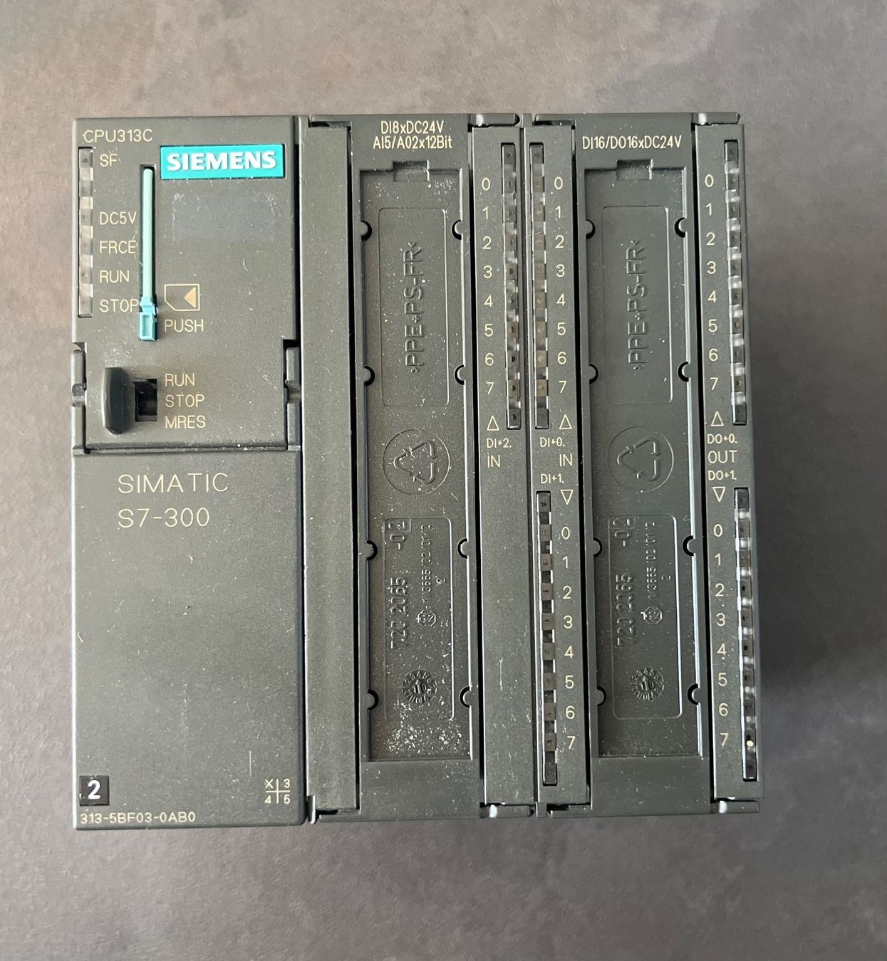 Siemens Sistema di controllo: Siemens Simatic S7-300 / CPU313C – Usato da Romanshorn venduto da DonRicardoo