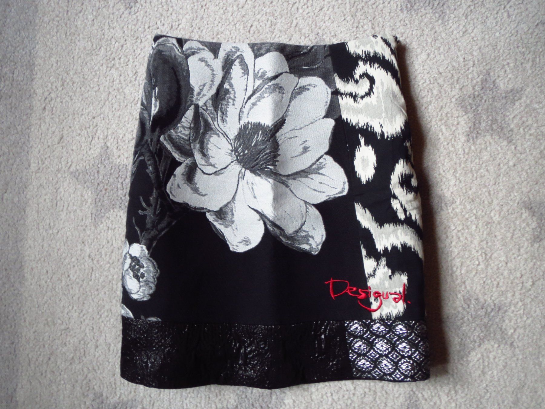 Gonne: NEUER DESIGUAL Damen Rock Gr 34 – Nuovo (secondo la descrizione) da Kiental venduto da Anna8702