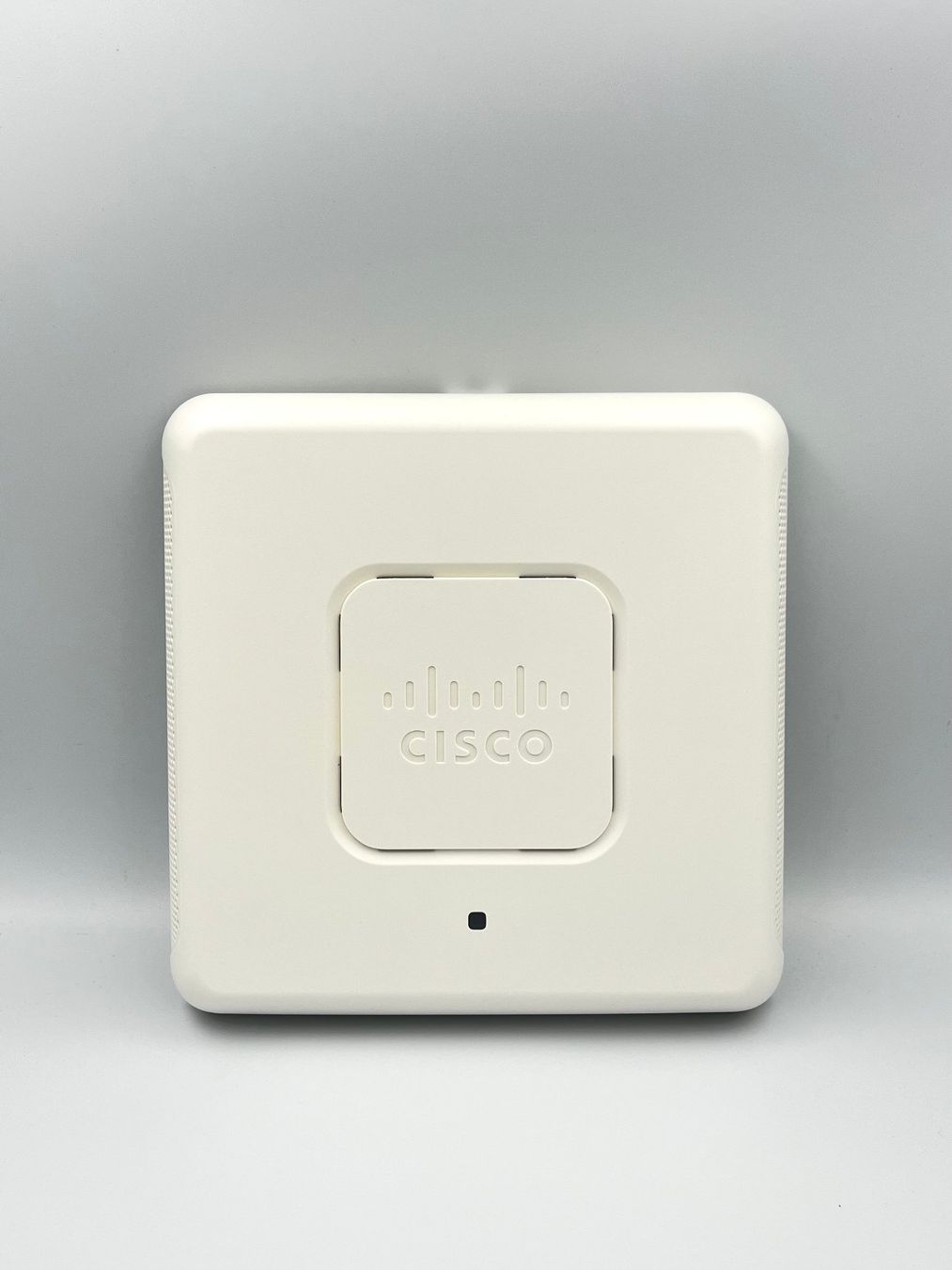 Cisco Modem & Router: CISCO Access Point WAP571-E-K9 – Usato da Basel venduto da Xani