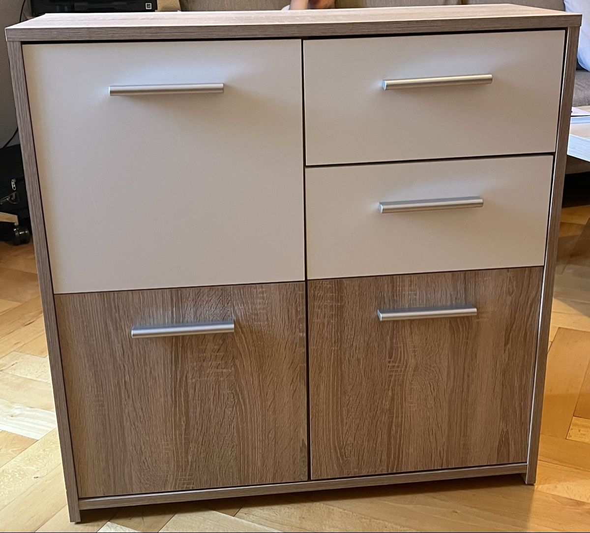 Cassettiere: Commode en état irréprochable comme neuf – Nuovo (secondo la descrizione) da Bulle venduto da Sammobil 2