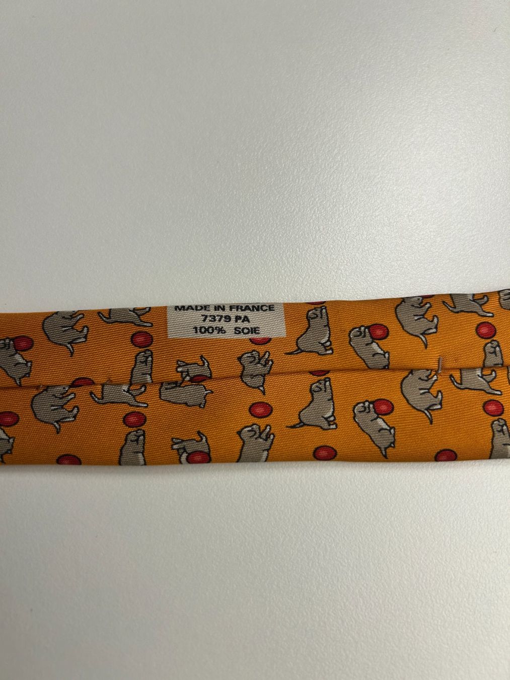 Hermès Cravatte: Hermès Hunde Krawatte – Nuovo (secondo la descrizione) da Bern venduto da kurtikobolt74 3