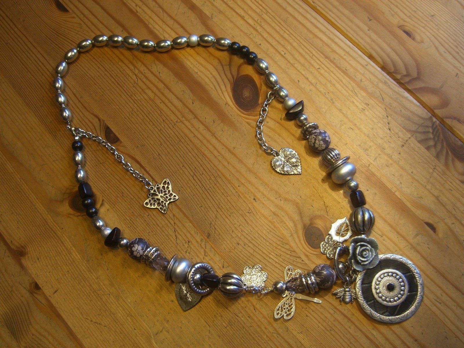 Catenine: Wunderschöne variable Kette / Armband – Usato da Winterthur venduto da Gaia 2