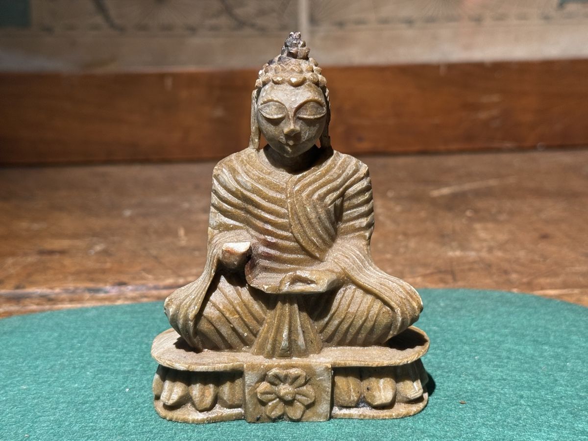 Sculture & Statue: Antike Buddha Figur aus Speckstein... – Difettoso da schaffhausen venduto da VintAntik_1980