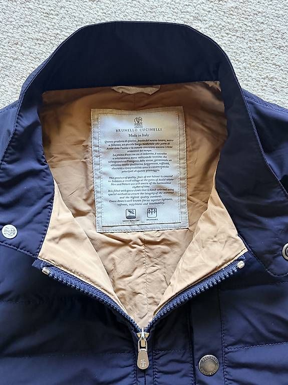 Gilet & Giacche: Brunello Cucinelli Herren Weste Gr. S – Usato da Rougemont venduto da Kosmo0272 1