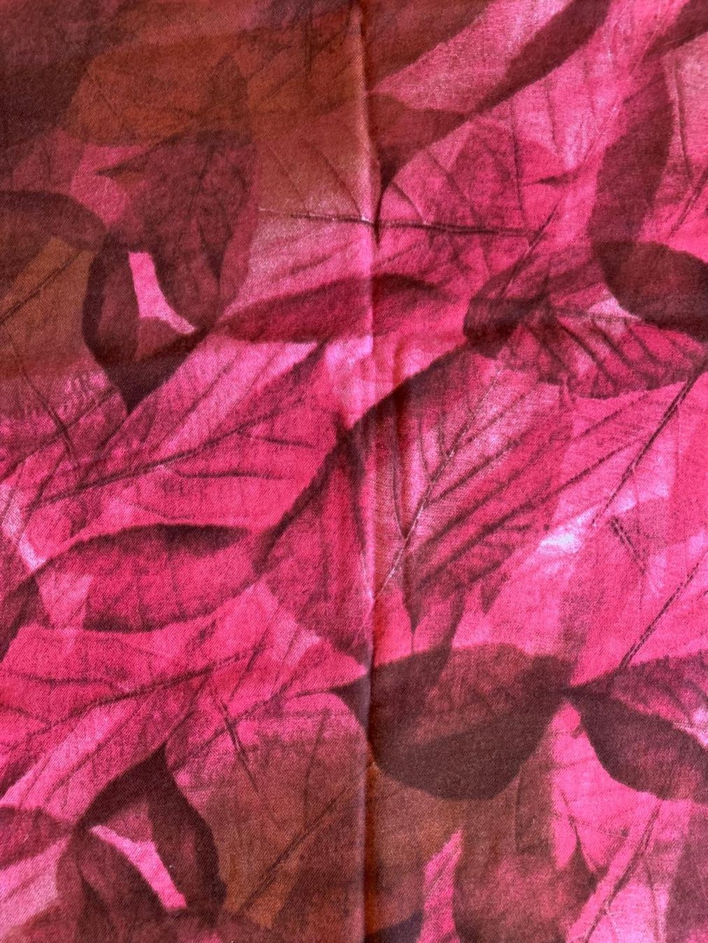 Foulard & Sciarpe: Schal Viscose / Cashmere – Usato da Grossdietwil venduto da fab_8bdy 1