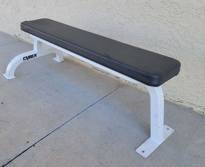 Cybex Hometrainer: Banc de musculation plat Cybex – Usato da Bussigny venduto da Esposito54