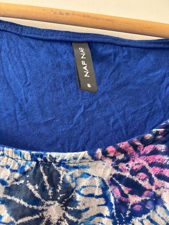 Top: leichtes Top NafNaf, S – Usato da Oftringen venduto da violetta9 1