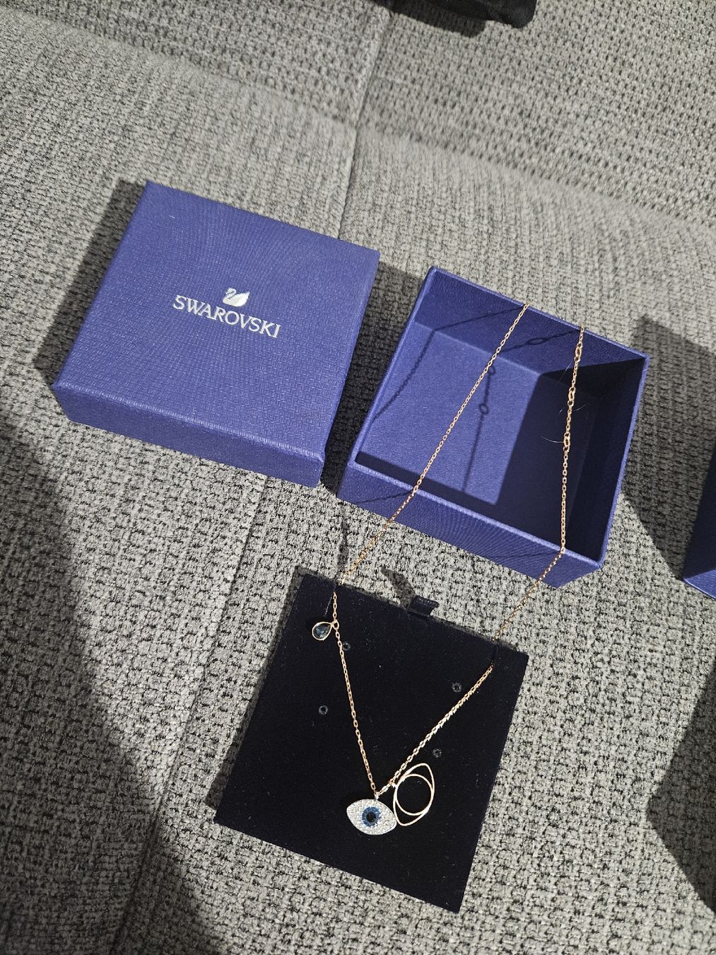 Swarovski Catenine: collier swarovski – Usato da Savigny venduto da vei_8t66 1