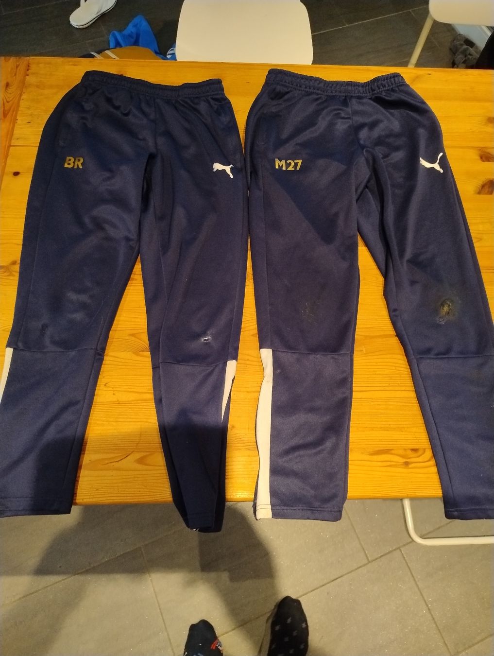Lotti & Set di vestiti: Lot de shorts et pantalons – Usato da Bossonnens venduto da Chaoui1615 4