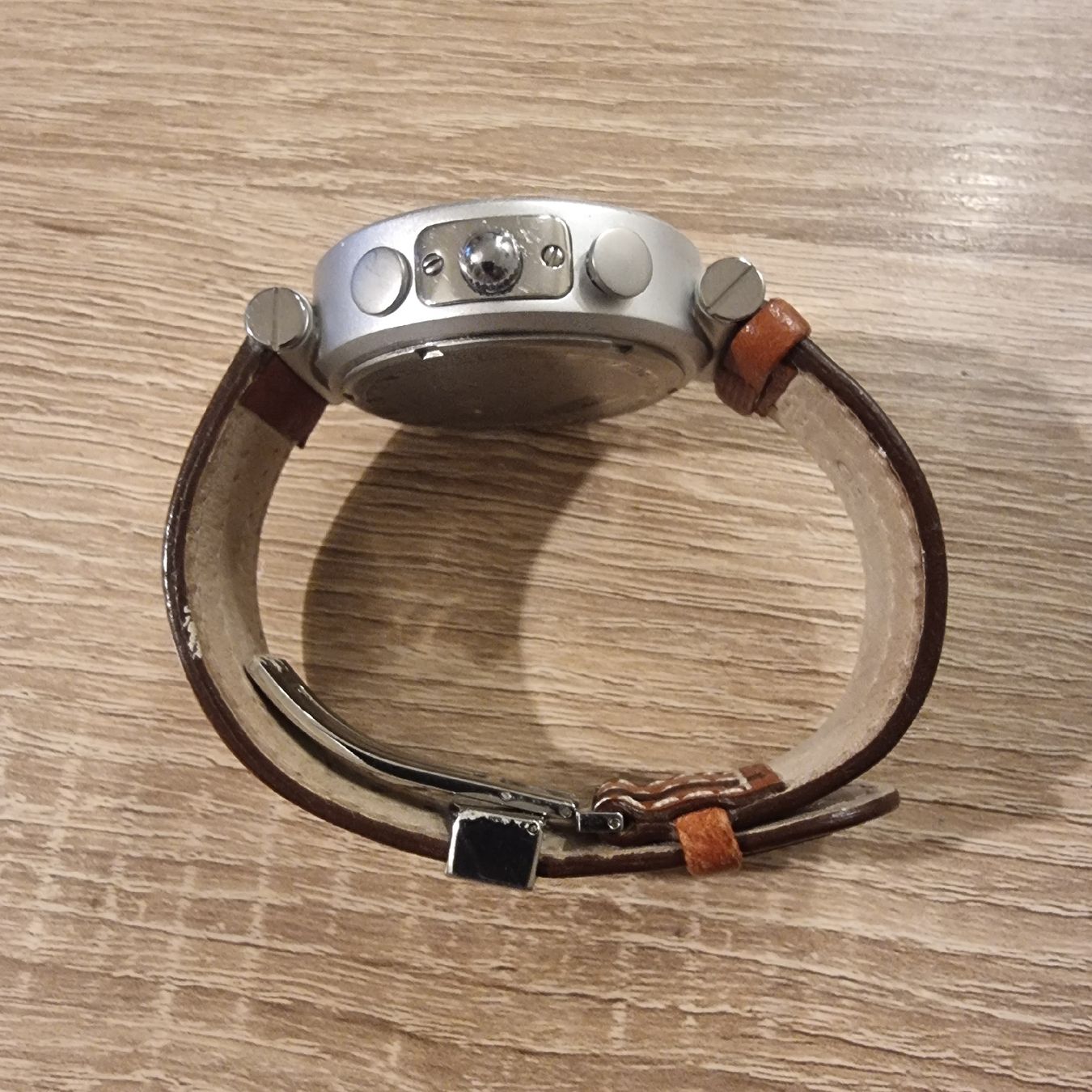Aigner Montres: Montre Chronographe Aigner – D'occasion à Chessel par Helder77 1