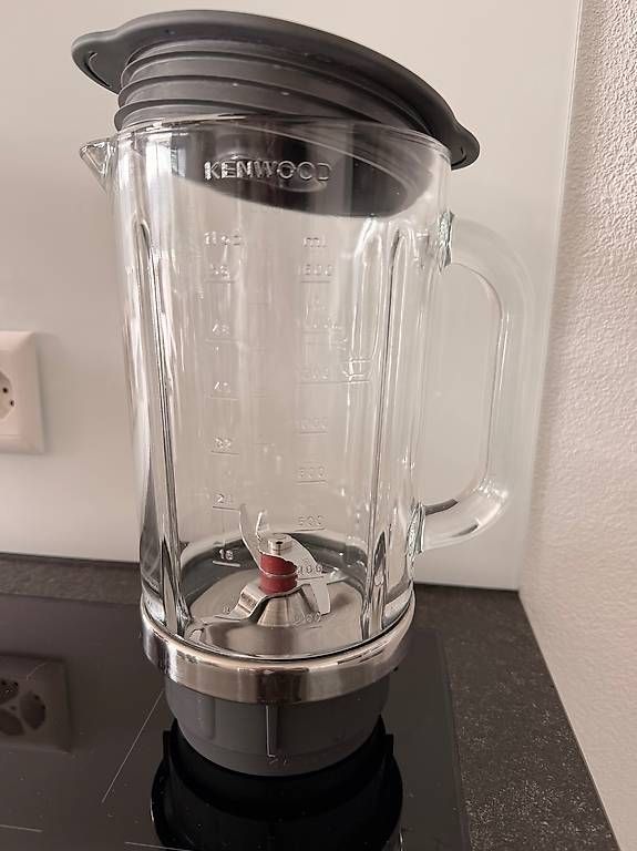 Kenwood Elettrodomestici da cucina: Kenwood Küchenmixer – Usato da Adligenswil venduto da ecirtaeb74 1