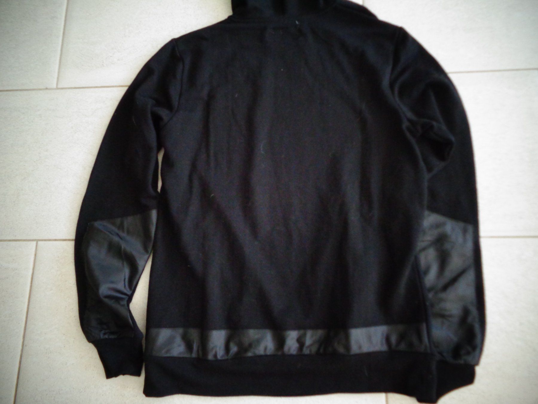 Maglioni & Felpe: MICK MORRISON KAPUZEN PULLOVER GR.S NEUWERTIG – Nuovo (secondo la descrizione) da Rotkreuz venduto da Samballi 2