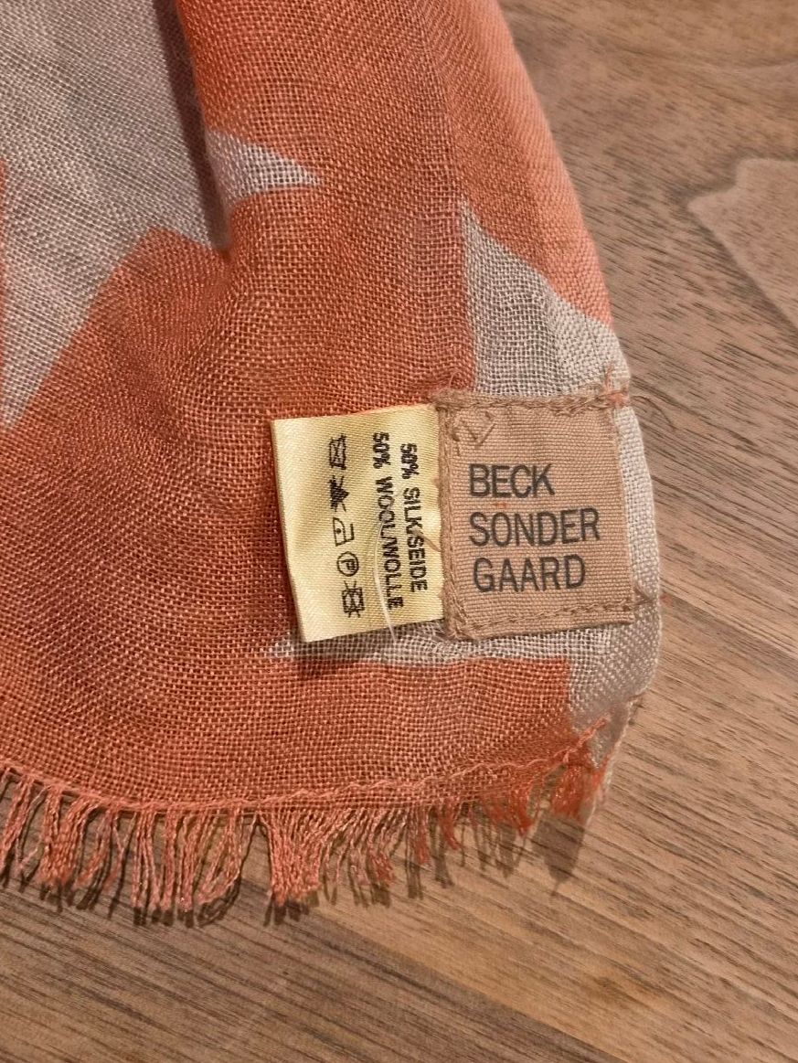 Becksöndergaard Foulard & Sciarpe: Grosser Beck Söndergaard Schal mit Sternen – Usato da Brunnen venduto da Livianda 1
